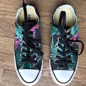 Womens Converse Tropical Print Sneaker
